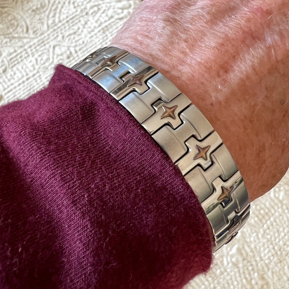 Vintage Milor Italy Stainless Steel and 18KT Gold Stretch Bracelet